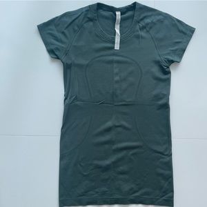 Lululemon Swiftly Tech Short Sleeve Top
